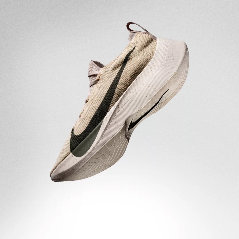 Nike Vapor Street Flyknit String Size 8.5